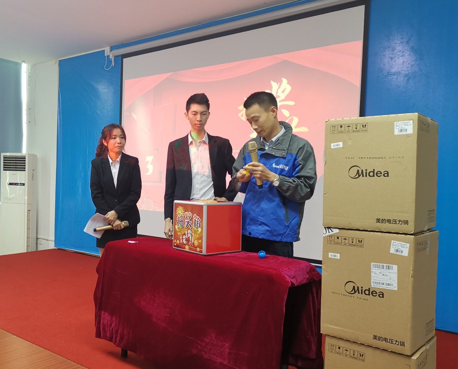 1548123085631057689.jpg 3eeab868cf620779feb2ada0ec73969_副本.jpg